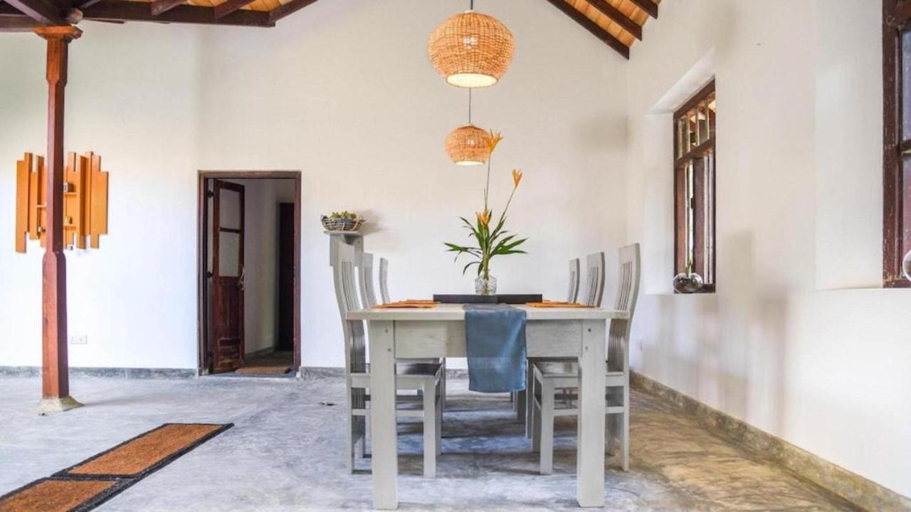 Antique Ceylon Villa Ahangama Kültér fotó
