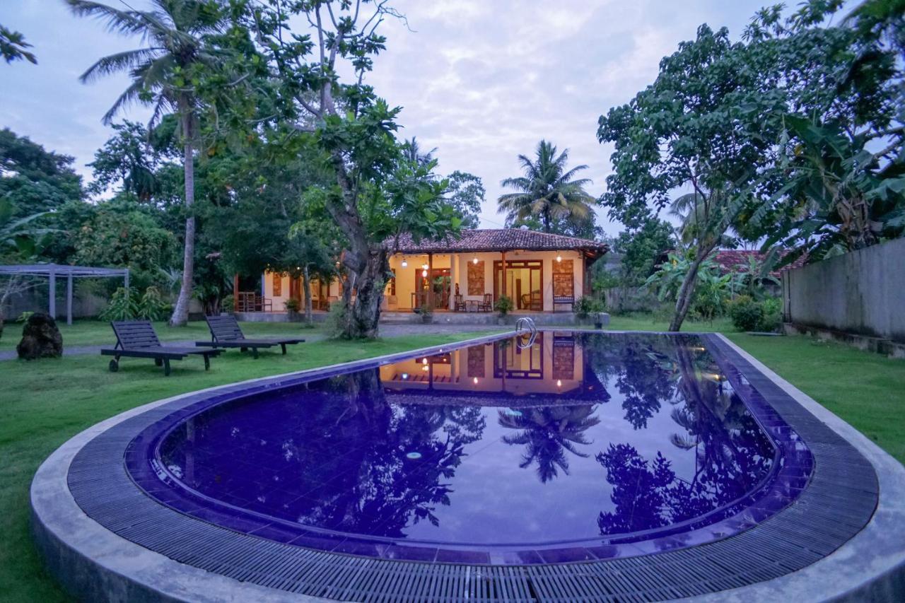 Antique Ceylon Villa Ahangama Kültér fotó