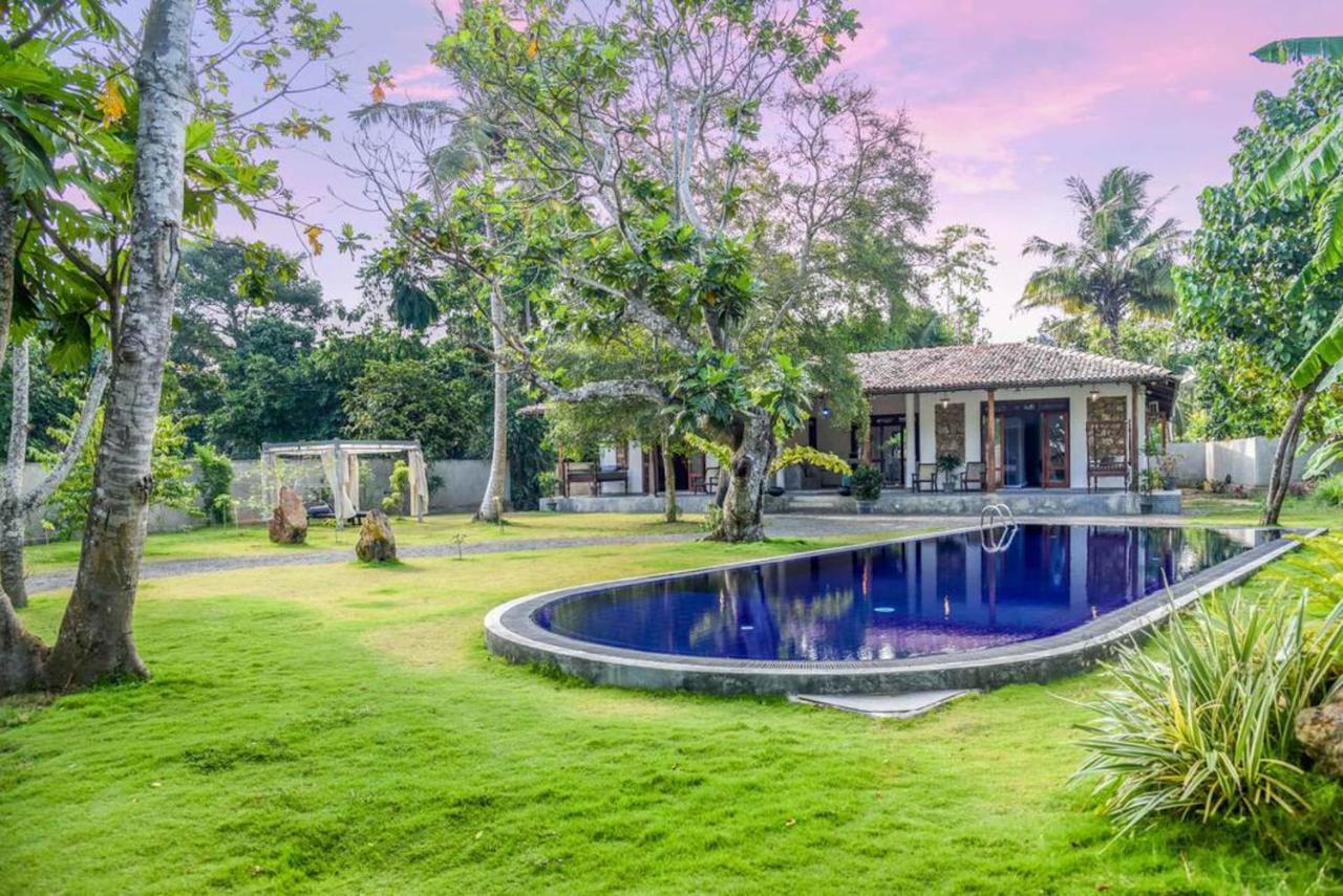 Antique Ceylon Villa Ahangama Kültér fotó