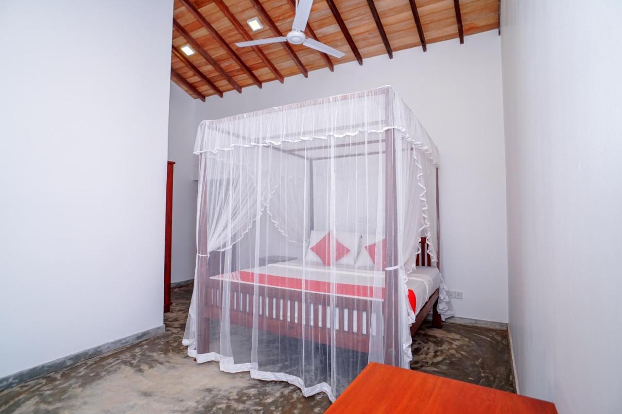 Antique Ceylon Villa Ahangama Kültér fotó