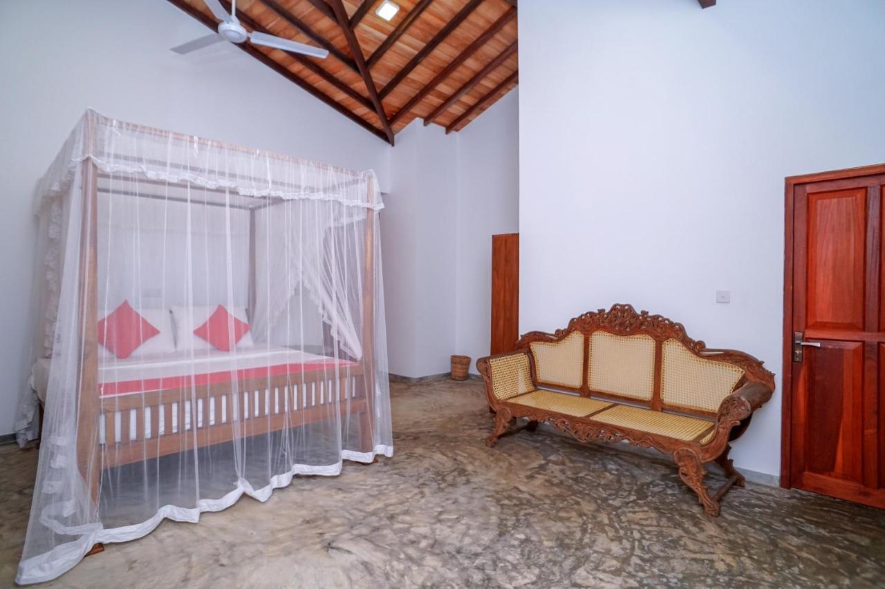 Antique Ceylon Villa Ahangama Kültér fotó